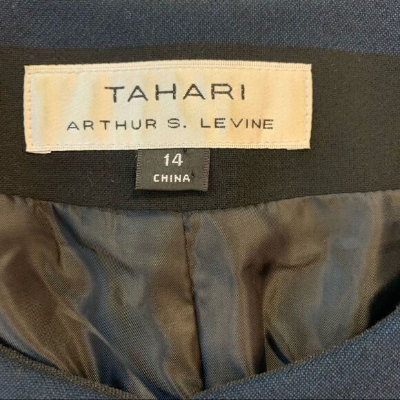 Tahari Arthur S Levine blue gray striped blazer - Picture 5 of 10